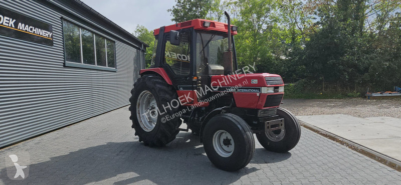 Tractor Case IH 695