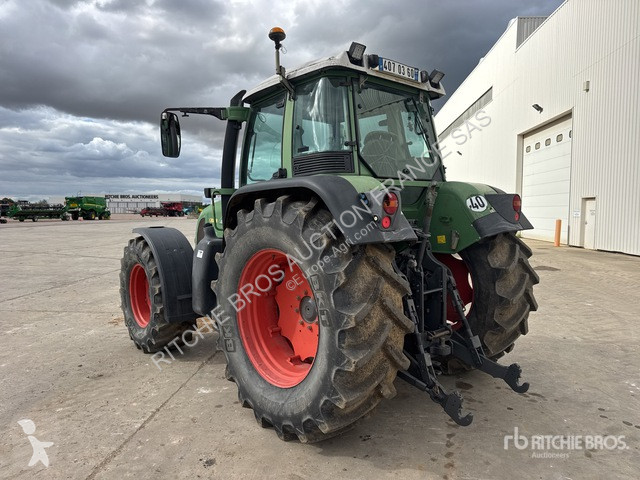 Tractor Fendt  712 Vario