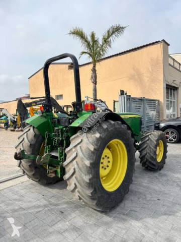 Otro tractor John Deere