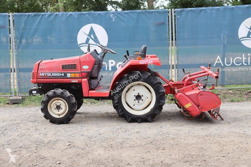 Mitsubishi MT16 tractor