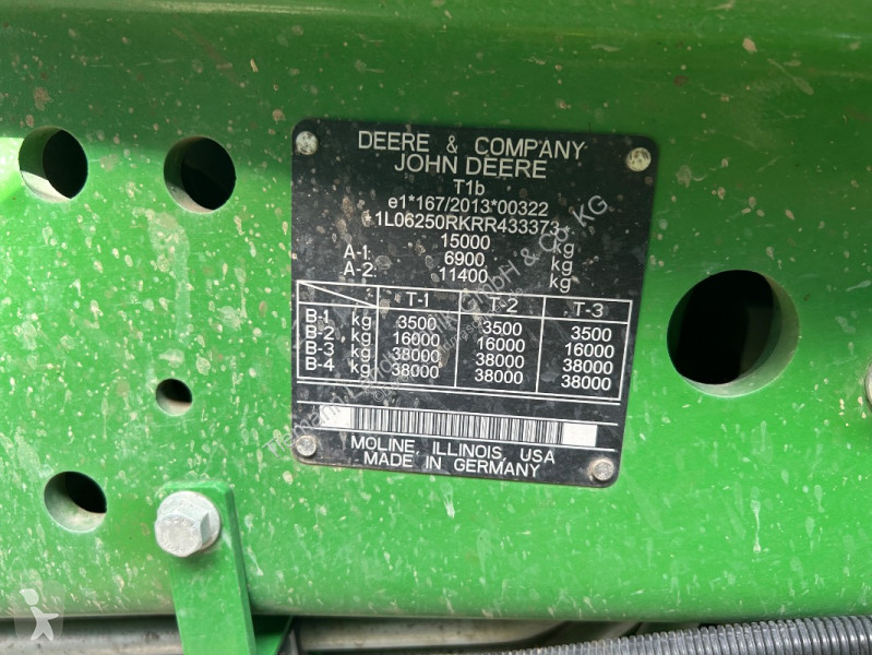 John Deere 250 tractor
