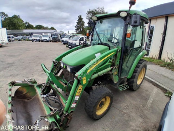 Mezőgazdasági traktor