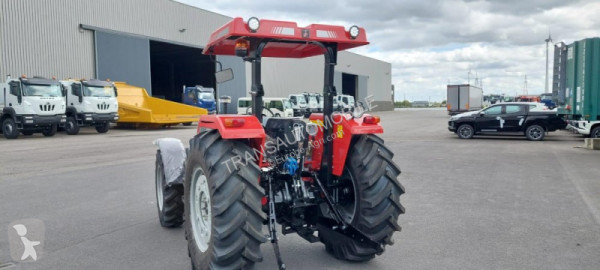 Tractor nuevo