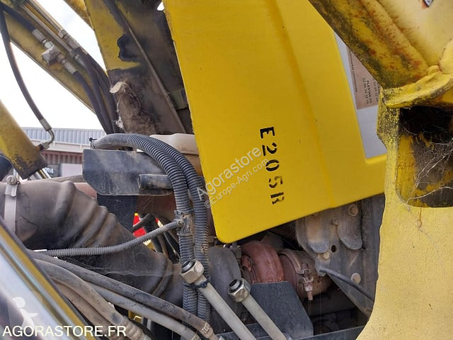 Tractor agrícola