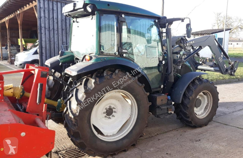 Tractor Valtra  A 94