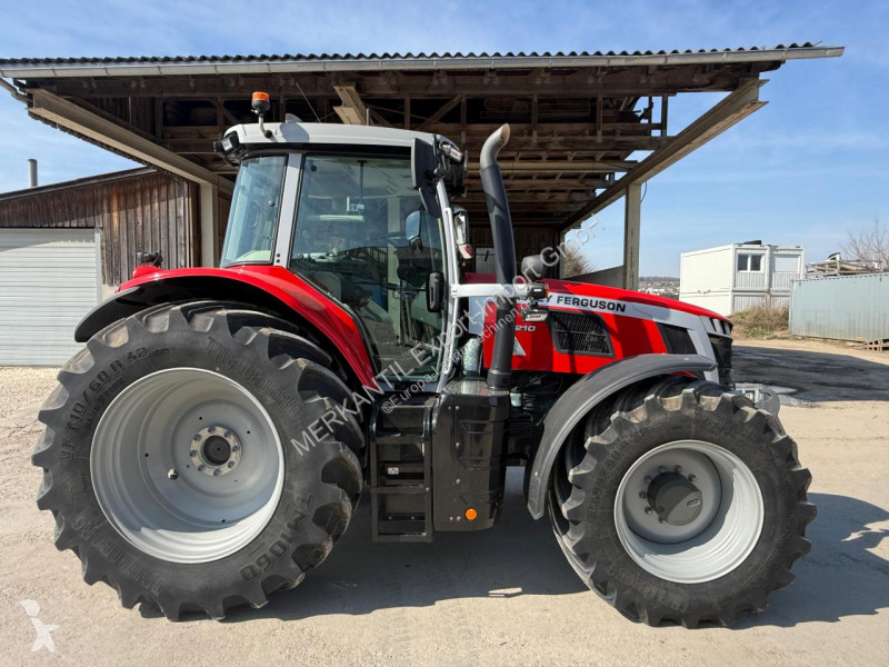Tractor Massey Ferguson  7S.210 VT