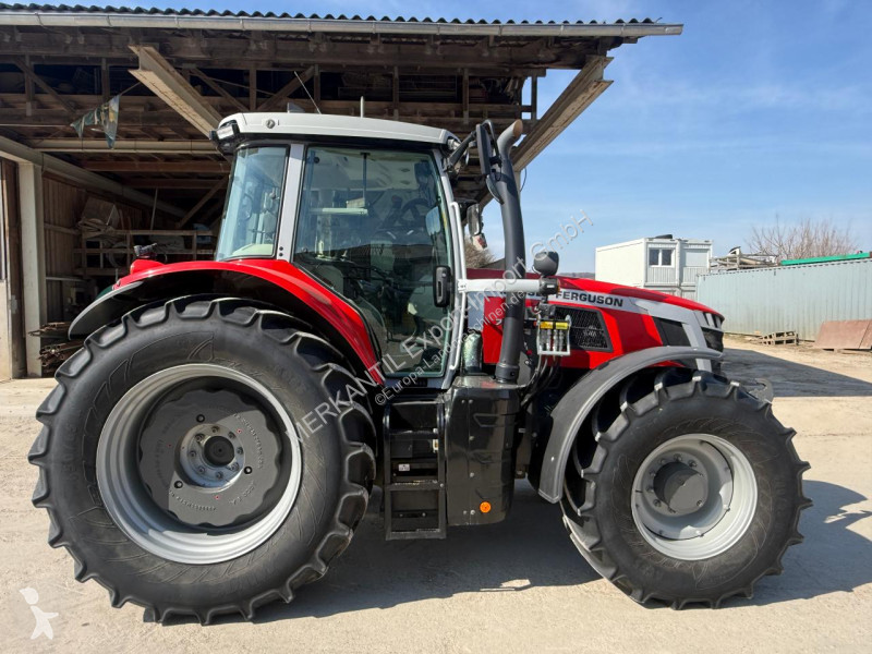 Tractor Massey Ferguson  7S.210 VT
