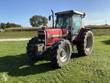 Tracteur agricole Massey Ferguson