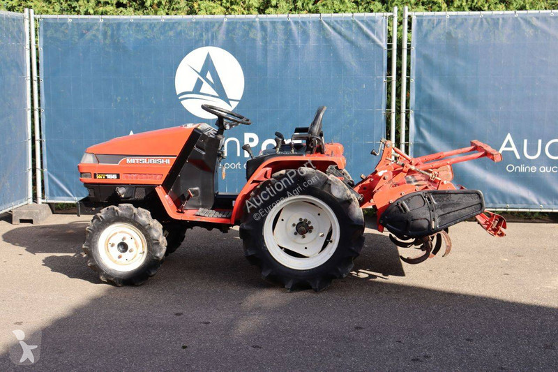 Tractor agrícola Mitsubishi MT155