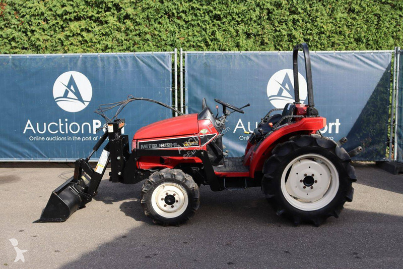 Tractor agrícola Mitsubishi MT205