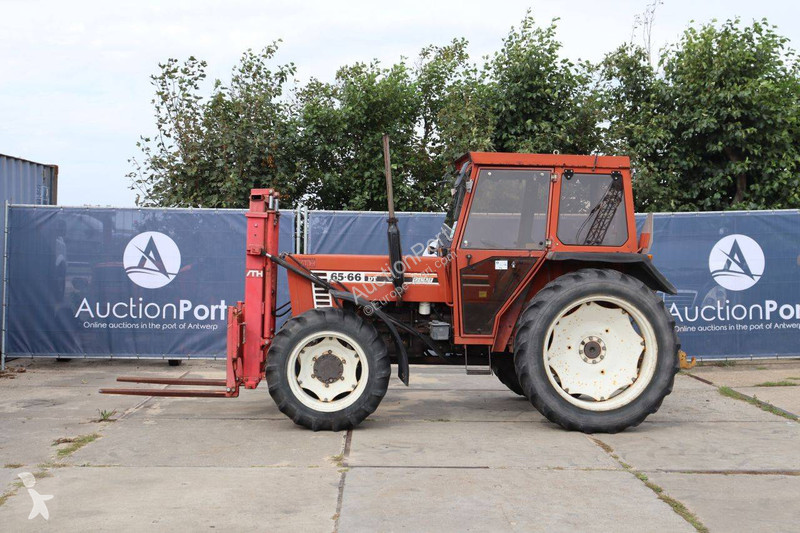 Tractor agrícola Fiat 65-66DT