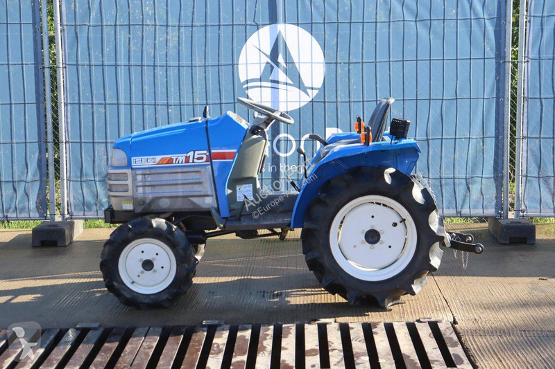 Tractor agrícola Iseki TM15F