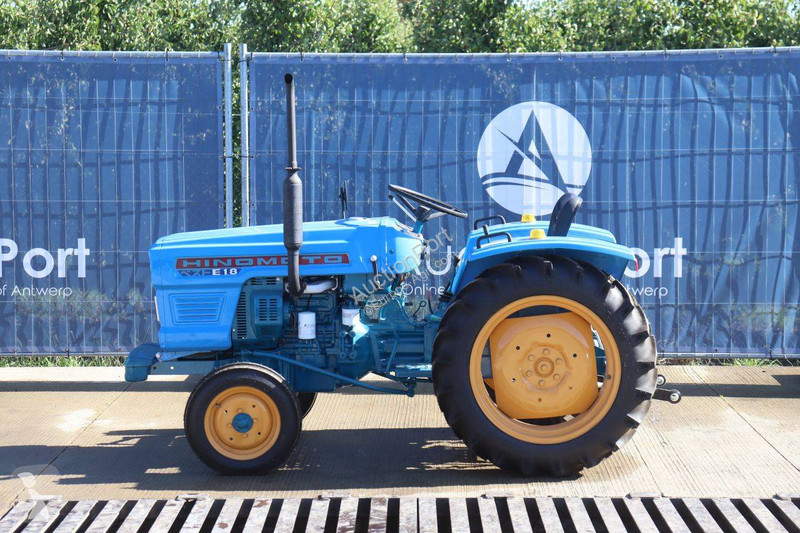 Tractor agrícola Hinomoto E18