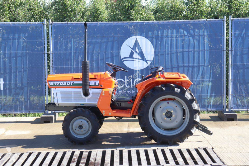 Tractor agrícola Kubota B1702DT
