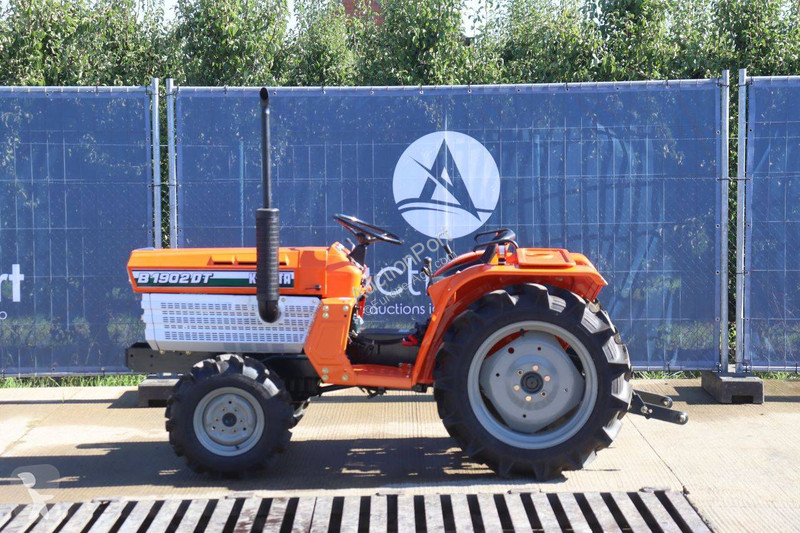 Tractor agrícola Kubota B1902DT