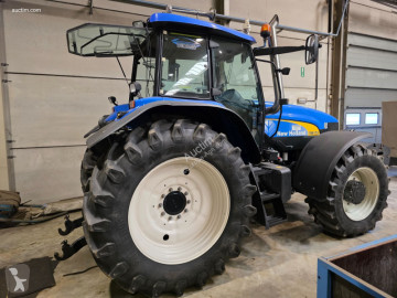 New Holland tm175 tractor