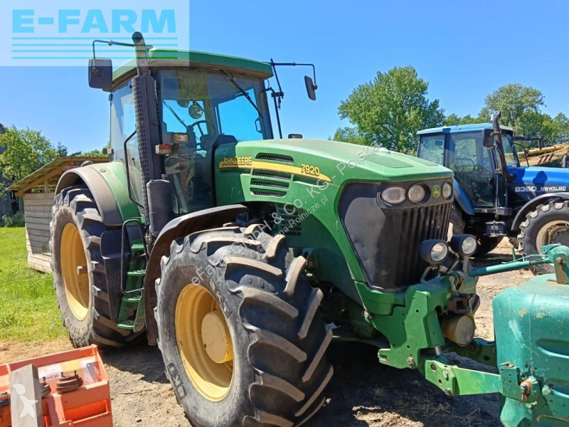 Tracteur agricole John Deere  7920