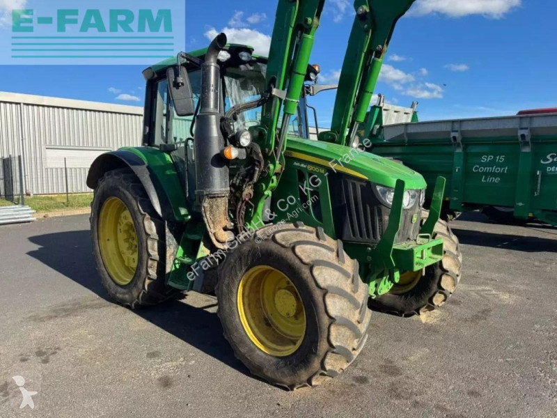 Tracteur agricole John Deere  6100m