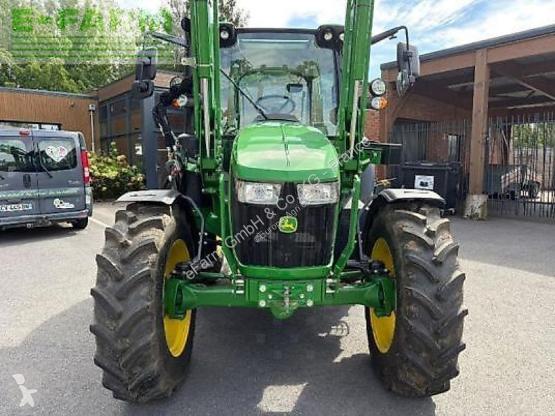 Tracteur agricole John Deere  5105m