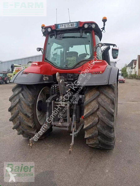 Tracteur agricole Valtra  t194