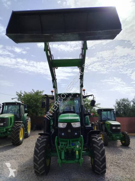 Tractor John Deere 120M