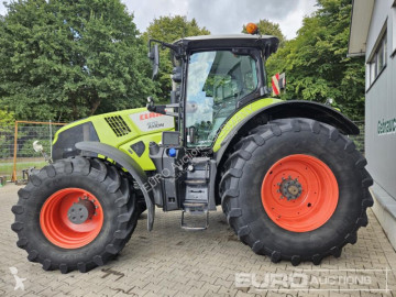 Tractor Claas