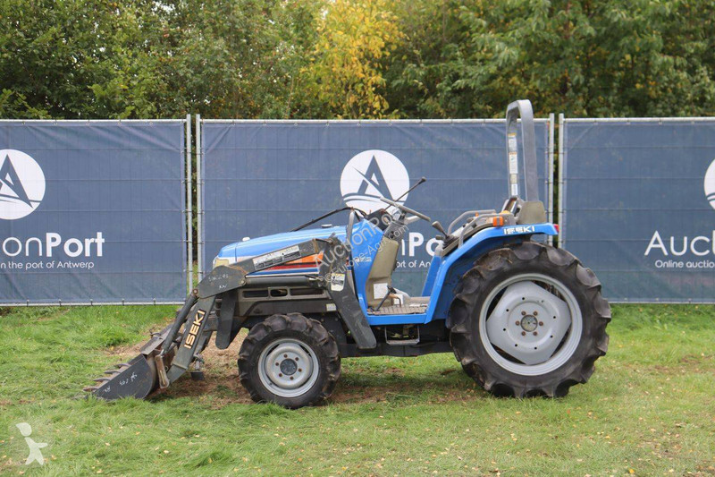 Tracteur agricole Iseki TF243F