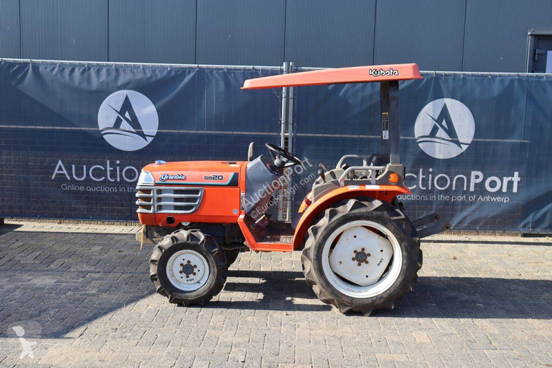 Tracteur agricole Kubota Granbia GB20