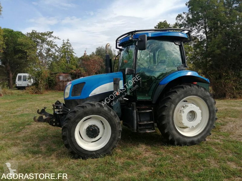 Tracteur agricole New Holland TSA 100
