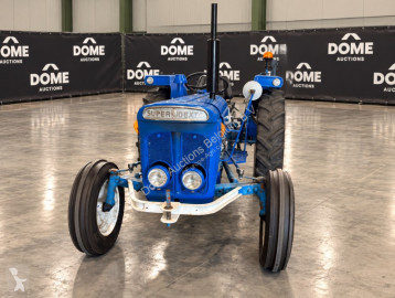 Tracteur agricole