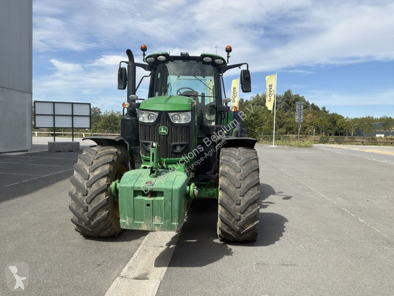 Tracteur agricole John Deere 619