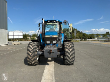 Tracteur agricole Ford