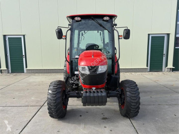 Zemědělský traktor Shibaura