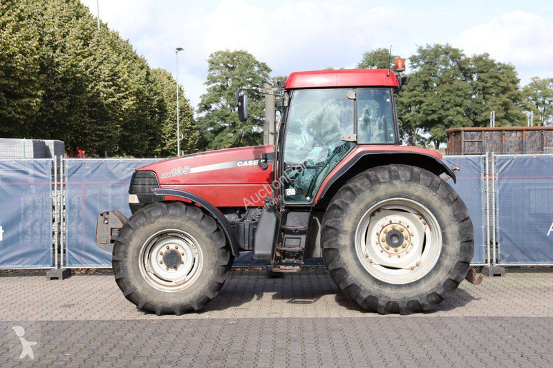 Zemědělský traktor Case IH MX135