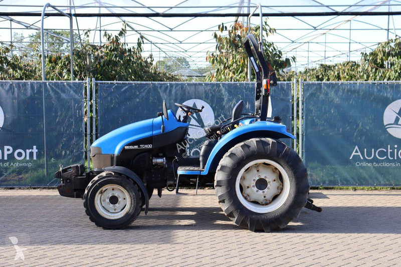 Zemědělský traktor New Holland TC40D