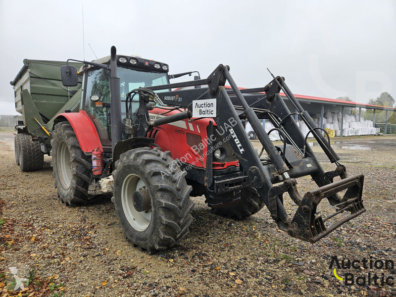 Zemědělský traktor Massey Ferguson 6480