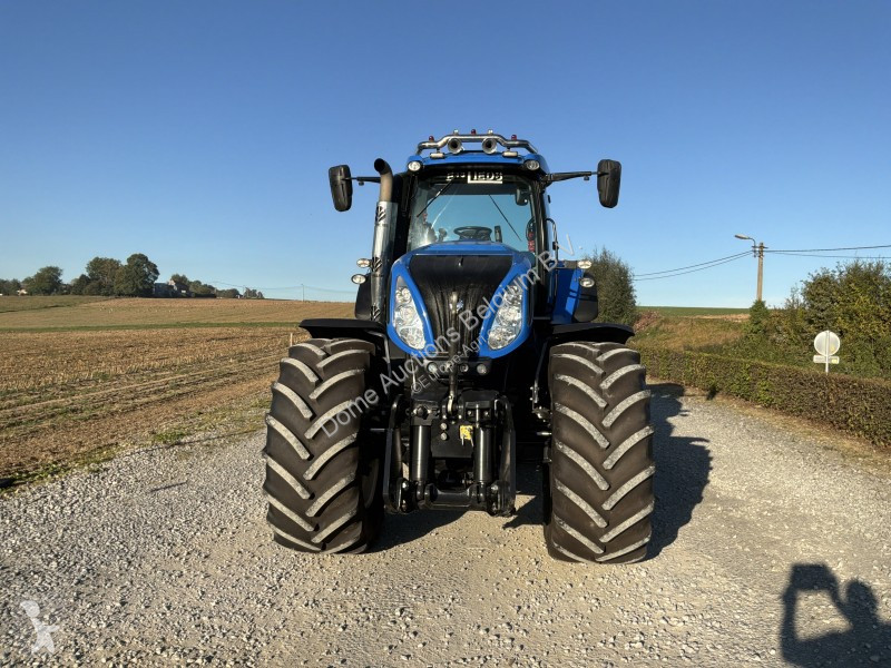 Zemědělský traktor New Holland T8.420