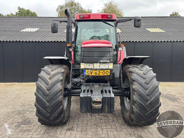 Zemědělský traktor Case