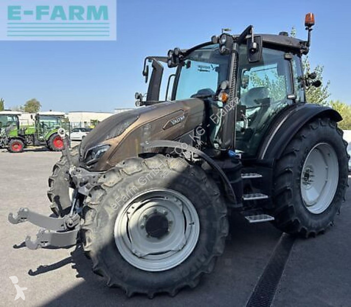 Tractor Valtra  g125ea