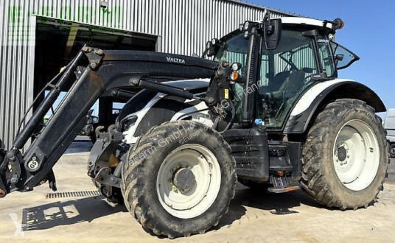 Tractor Valtra  n 135 direct