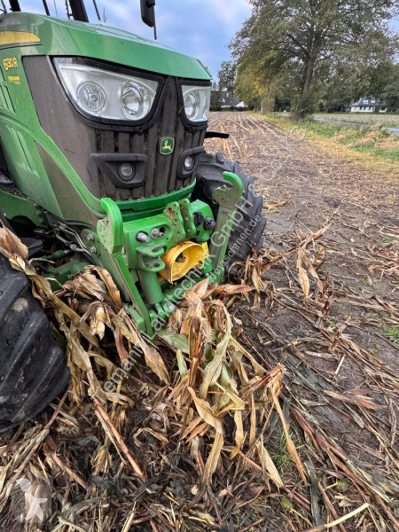 Tractor John Deere 6130R BRANDSCHADEN zur...