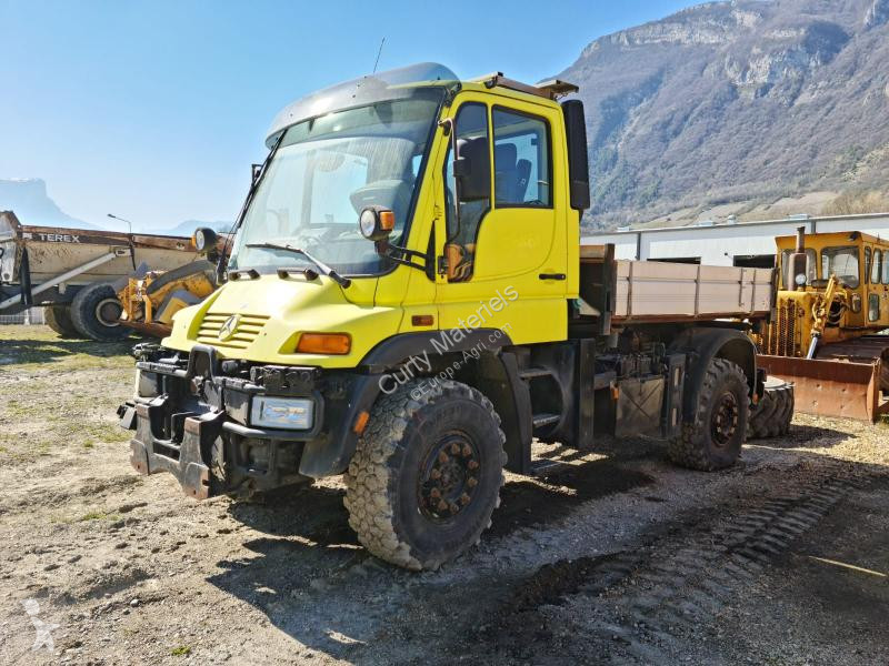 Мерседес Unimog u400