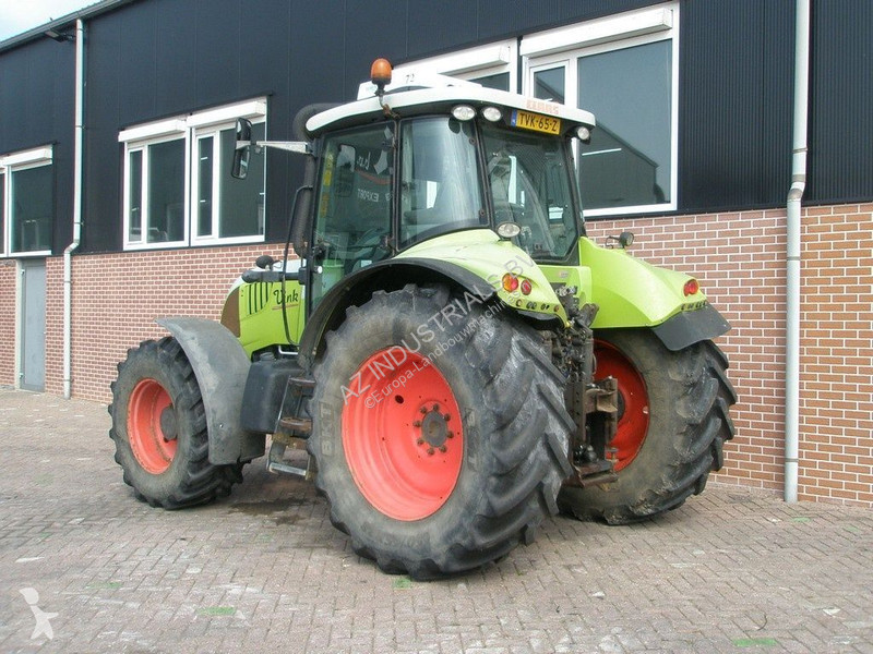 Tractor Claas Arion 640