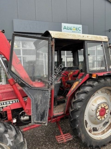 Tractor Case International 844S - Met voorlader