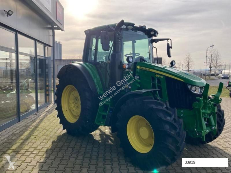 Tractor John Deere 6120 M