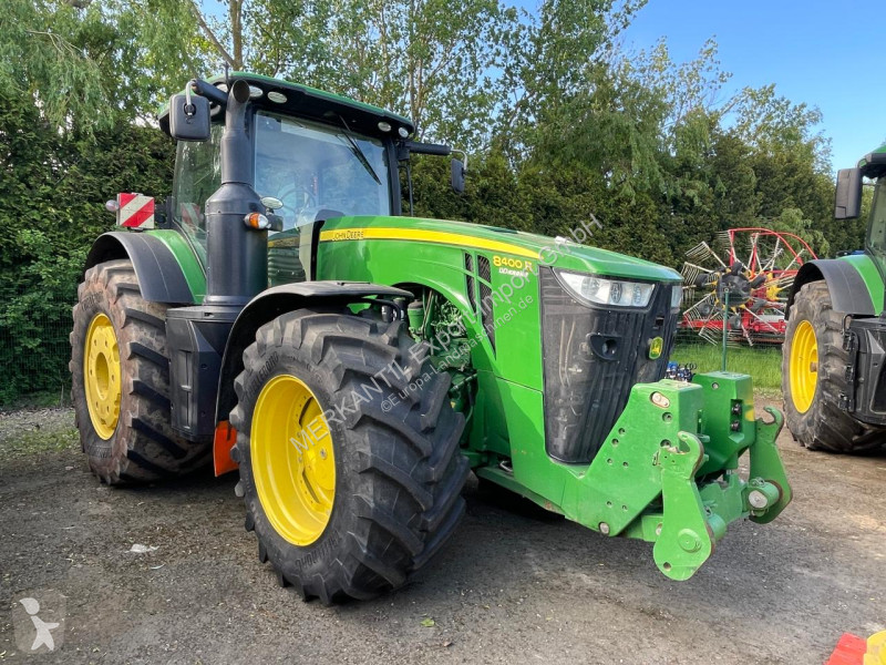 Tractor John Deere 8400 R e23