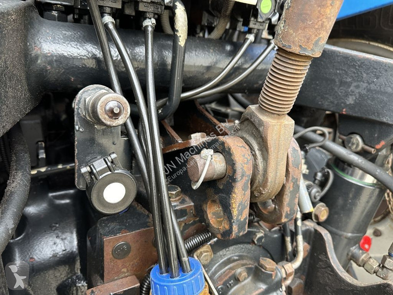 Tracteur agricole New Holland TVT 195 Dutch...