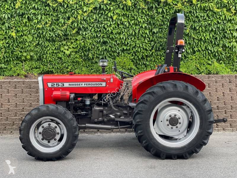 Tractor Massey Ferguson 253 4RM