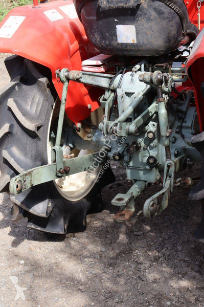 Tractor Yanmar YM1610D