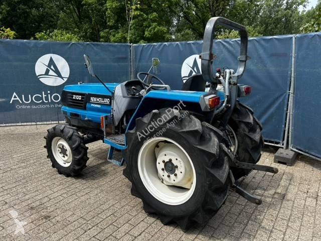 Tracteur agricole New Holland 2200